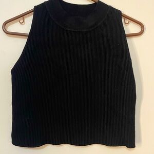 Cropped turtleneck tank